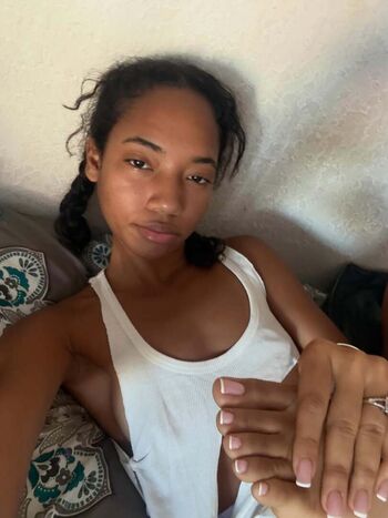 Full leaked Alysontsang private onlyfans photo