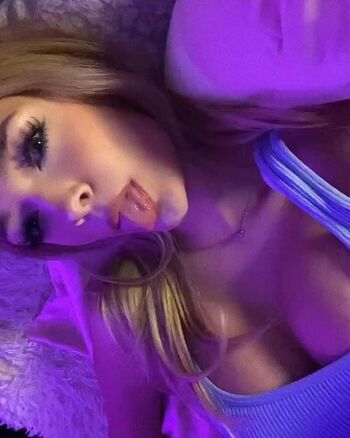 Full leaked Voiduda/ private onlyfans photo
