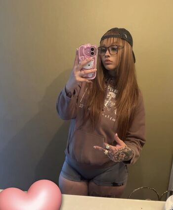 Full leaked Baeeblaze private onlyfans photo