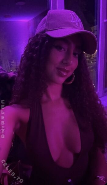 Full leaked Brazil mommy private onlyfans photo