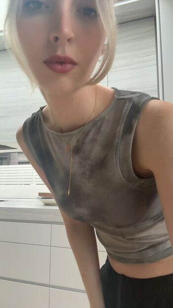 Full leaked Bubbell private onlyfans photo
