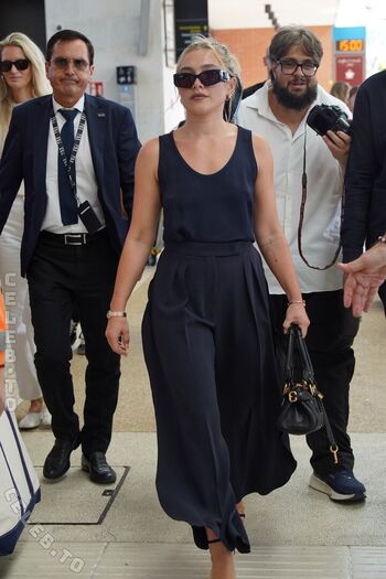 Full leaked Florence pugh  page private onlyfans photo