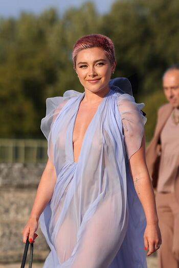 Full leaked Florence pugh  page private onlyfans photo