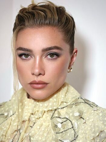 Full leaked Florence pugh private onlyfans photo