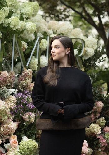 Hailee Steinfeld