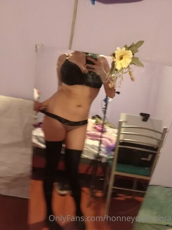 Full leaked Honneybonita private onlyfans photo