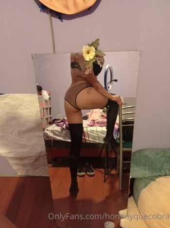 Full leaked Honneybonita private onlyfans photo
