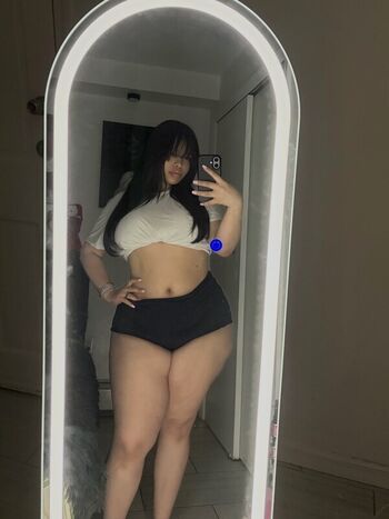 Full leaked Katbladee private onlyfans photo