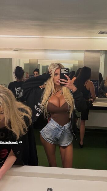 Full leaked Kngemma private onlyfans photo