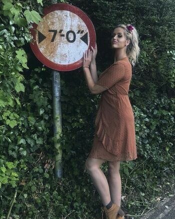 Full leaked Lizzy jade groombridge private onlyfans photo
