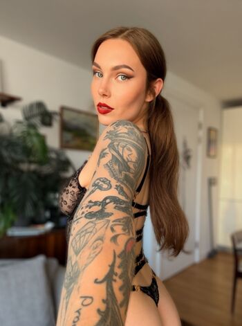 Full leaked Misscharleyknox private onlyfans photo