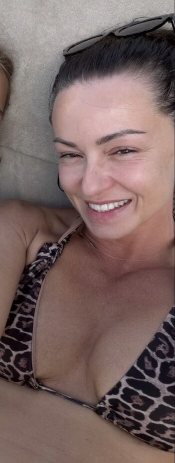 Full leaked Ola jordan private onlyfans photo