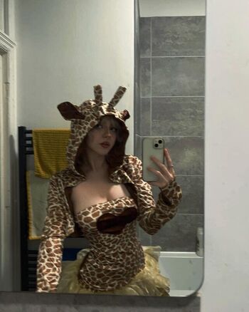 Full leaked Pukjepeuk private onlyfans photo