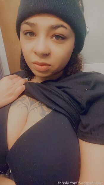 Full leaked Saggymelonz private onlyfans photo