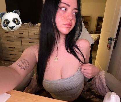 Full leaked Saikui private onlyfans photo