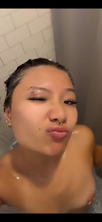 Full leaked Urfavvhoang private onlyfans photo